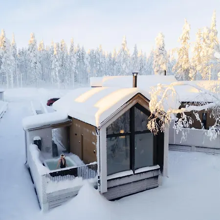 North Sky By In Lapland * לוי